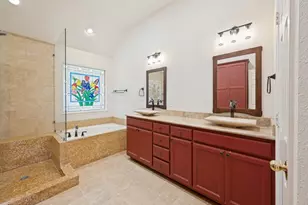9703 Raven Ln, Irving, TX 75063 - Photo 21