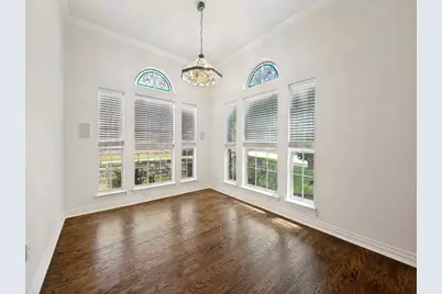 9703 Raven Lane, Irving, TX 75063 - Photo 5