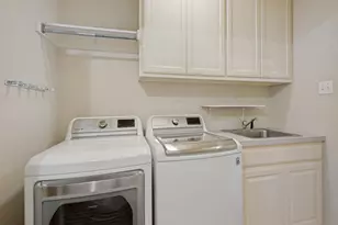 9703 Raven Ln, Irving, TX 75063 - Photo 15