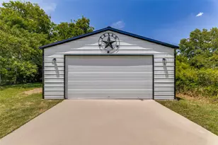 2805 Springdale Rd, Fort Worth, TX 76111 - Photo 3