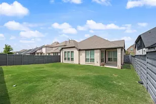 536 Cedarwood St, Little Elm, TX 76227 - Photo 33