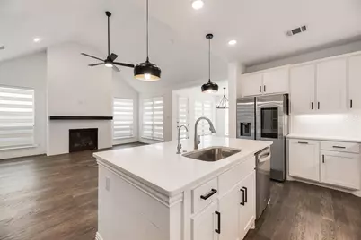 536 Cedarwood Street, Little Elm, TX 76227 - Photo 15