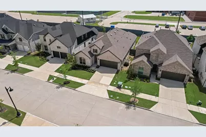 536 Cedarwood Street, Little Elm, TX 76227 - Photo 3