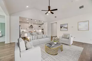 536 Cedarwood St, Little Elm, TX 76227 - Photo 5