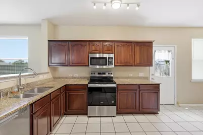 [Address not provided], Denton, TX 76210 - Photo 11