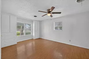 620 W Main St, Crowley, TX 76036 - Photo 17