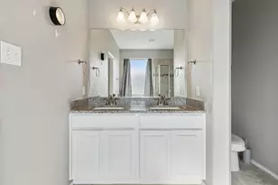 424 Eureka Ct, Burleson, TX 76028 - Photo 13