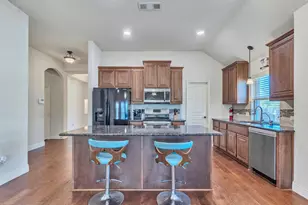 512 Strait Ln, Waxahachie, TX 75165 - Photo 5
