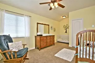 401 Bluefinch Dr, Little Elm, TX 75068 - Photo 9
