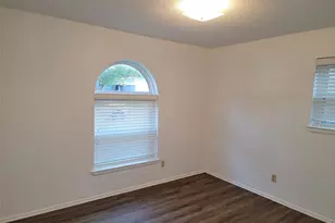 1000 Springdale Rd, Bedford, TX 76021 - Photo 27