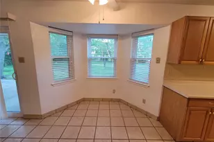 1000 Springdale Rd, Bedford, TX 76021 - Photo 9