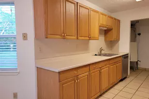 1000 Springdale Rd, Bedford, TX 76021 - Photo 5