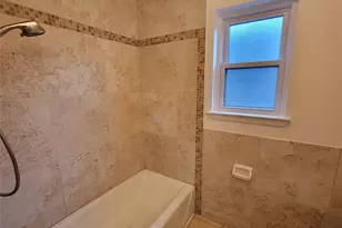 1000 Springdale Rd, Bedford, TX 76021 - Photo 25