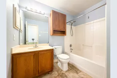 2752 Scarborough Drive, Grand Prairie, TX 75052 - Photo 17