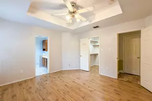 2752 Scarborough Dr, Grand Prairie, TX 75052 - Photo 13
