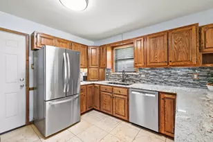 3206 N Marseille Ln, Sherman, TX 75090 - Photo 7