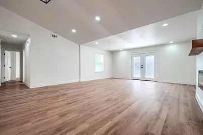7009 Moss Rose Court, Fort Worth, TX 76137 - Photo 9