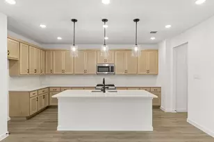 5909 Laurel Lk Ln, Pilot Point, TX 76258 - Photo 5