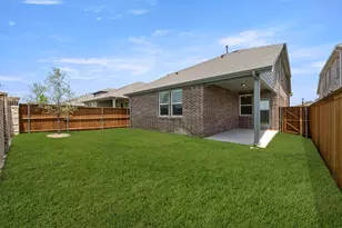 5909 Laurel Lk Ln, Pilot Point, TX 76258 - Photo 37