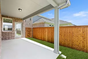 5909 Laurel Lk Ln, Pilot Point, TX 76258 - Photo 25