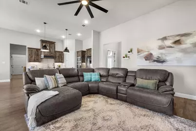 329 Palo Alto Drive, Springtown, TX 76082 - Photo 7