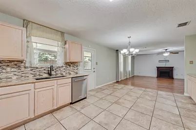 1629 Baxter Springs Drive, Fort Worth, TX 76247 - Photo 9