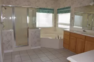 4017 Windmill Ridge Cir, Red Oak, TX 75154 - Photo 11