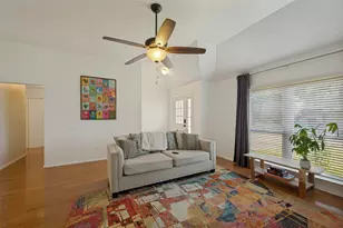 820 Wyndham Pl, Arlington, TX 76017 - Photo 3