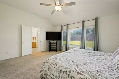 820 Wyndham Place, Arlington, TX 76017 - Photo 11