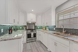 5429 Enderly Pl, Dallas, TX 75227 - Photo 15