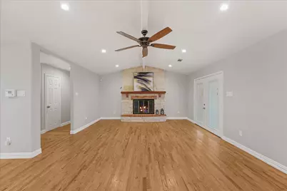 5429 Enderly Place, Dallas, TX 75227 - Photo 5