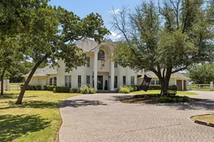 110 Falcon Ct, Argyle, TX 76226 - Photo 1