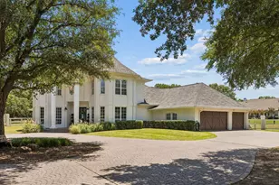 110 Falcon Ct, Argyle, TX 76226 - Photo 3