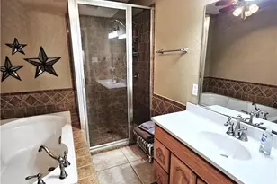 804 Crestline Dr, Mexia, TX 76667 - Photo 17