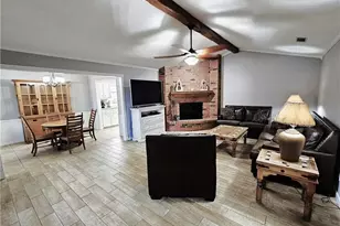 804 Crestline Dr, Mexia, TX 76667 - Photo 3