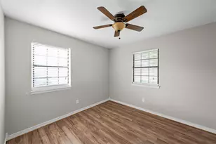 1002 Caron St, Robinson, TX 76706 - Photo 15