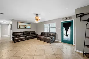 1002 Caron St, Robinson, TX 76706 - Photo 7