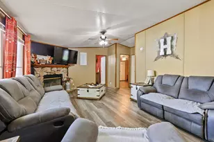 201 S Main St, Dodd City, TX 75438 - Photo 13