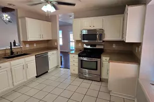 2108 Bershire Dr, Flower Mound, TX 75028 - Photo 9