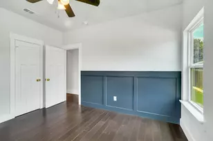 800 Crow Ct, Granbury, TX 76048 - Photo 15