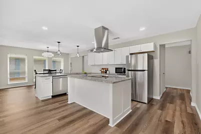 2802 Green Oaks Drive, Garland, TX 75040 - Photo 11