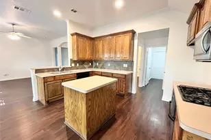 500 Hidden Meadow Ct, DeSoto, TX 75115 - Photo 7