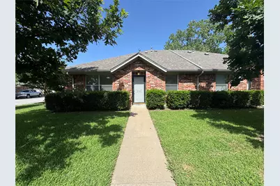 957 Austin Court #957, Weatherford, TX 76086 - Photo 1