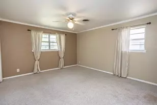 2005 Maplewood Dr, Gainesville, TX 76240 - Photo 21