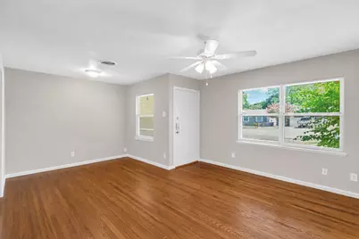 2308 Muret Street, Irving, TX 75062 - Photo 7