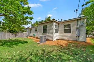 2308 Muret St, Irving, TX 75062 - Photo 25