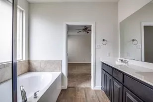 9036 Sycamore Leaf Dr, Fort Worth, TX 76179 - Photo 15