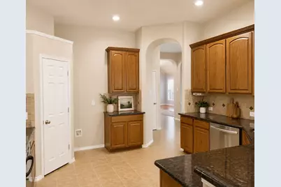 1002 Grover Court, Cedar Hill, TX 75104 - Photo 9