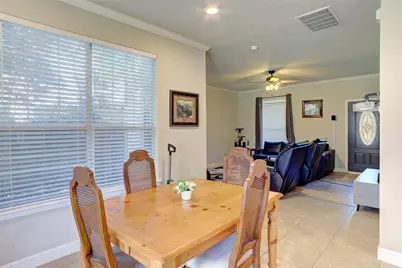 751 N Sherman Avenue, Van Alstyne, TX 75495 - Photo 11