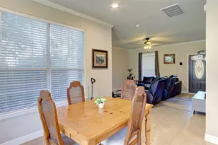 751 N Sherman Ave, Van Alstyne, TX 75495 - Photo 11